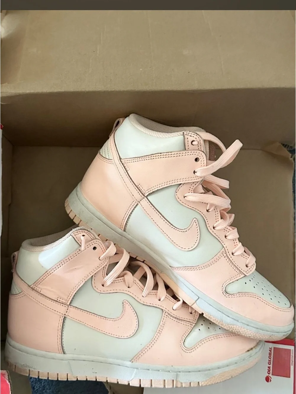 Nike Women's Crimson Dunk sneakers